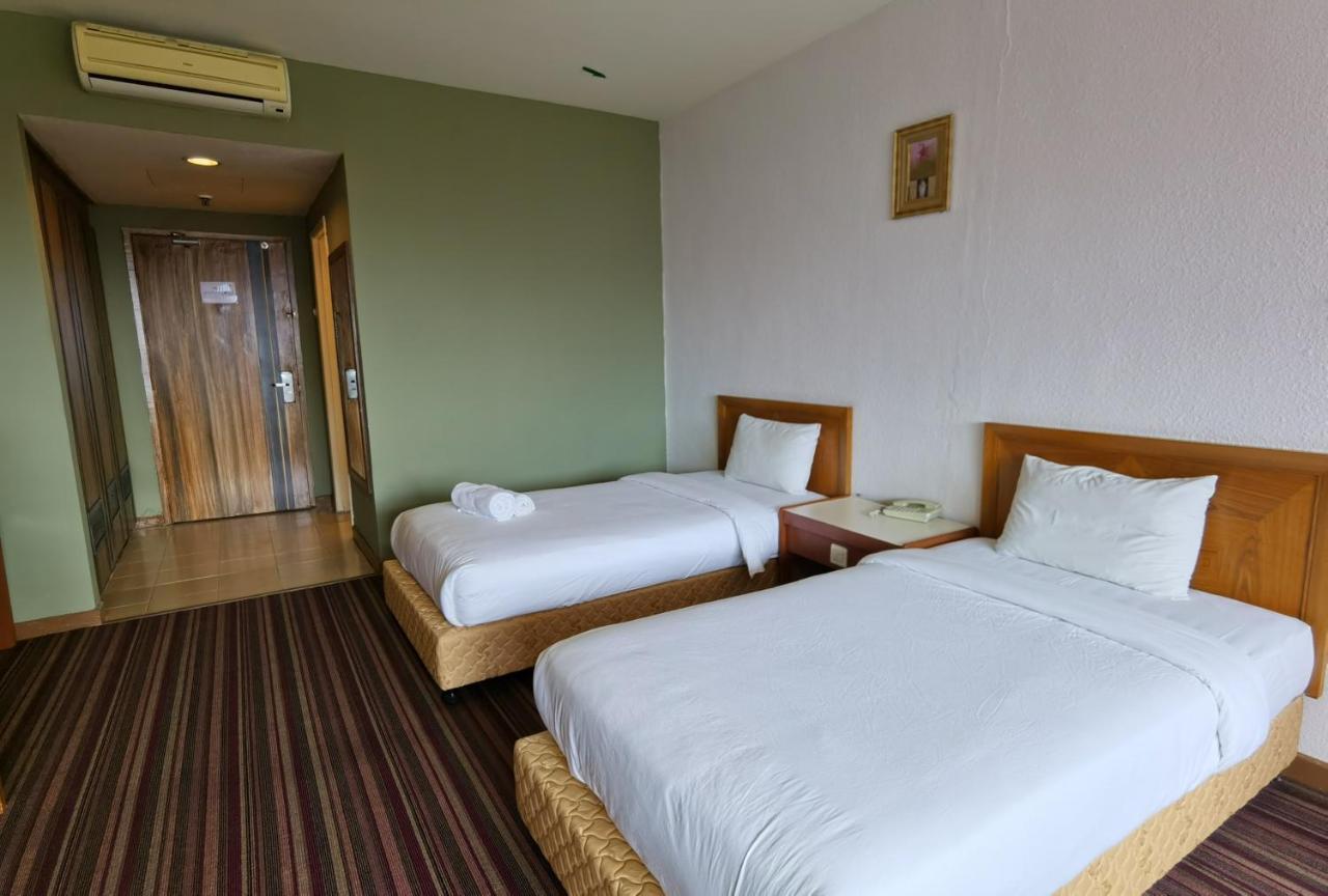 Folkmeldrum Hotel Джохор-Бару Экстерьер фото