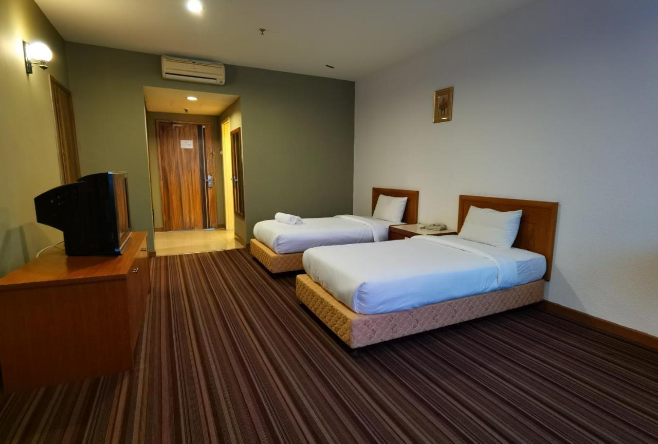 Folkmeldrum Hotel Джохор-Бару Экстерьер фото