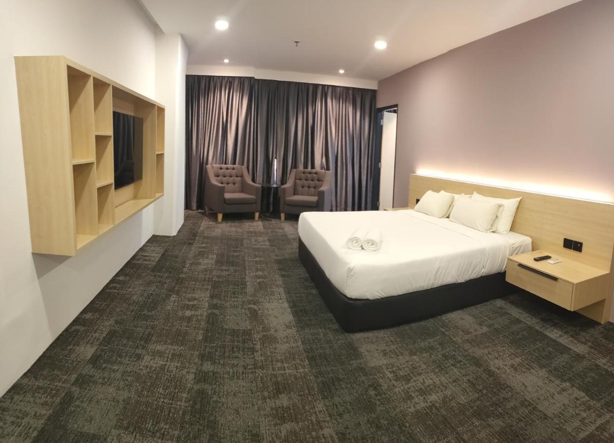 Folkmeldrum Hotel Джохор-Бару Экстерьер фото